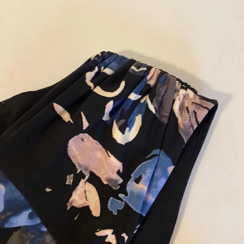Lauren Ralph Lauren Navy Floral Cap-Sleeve Dress size 8 fully lined - Picture 10 of 12